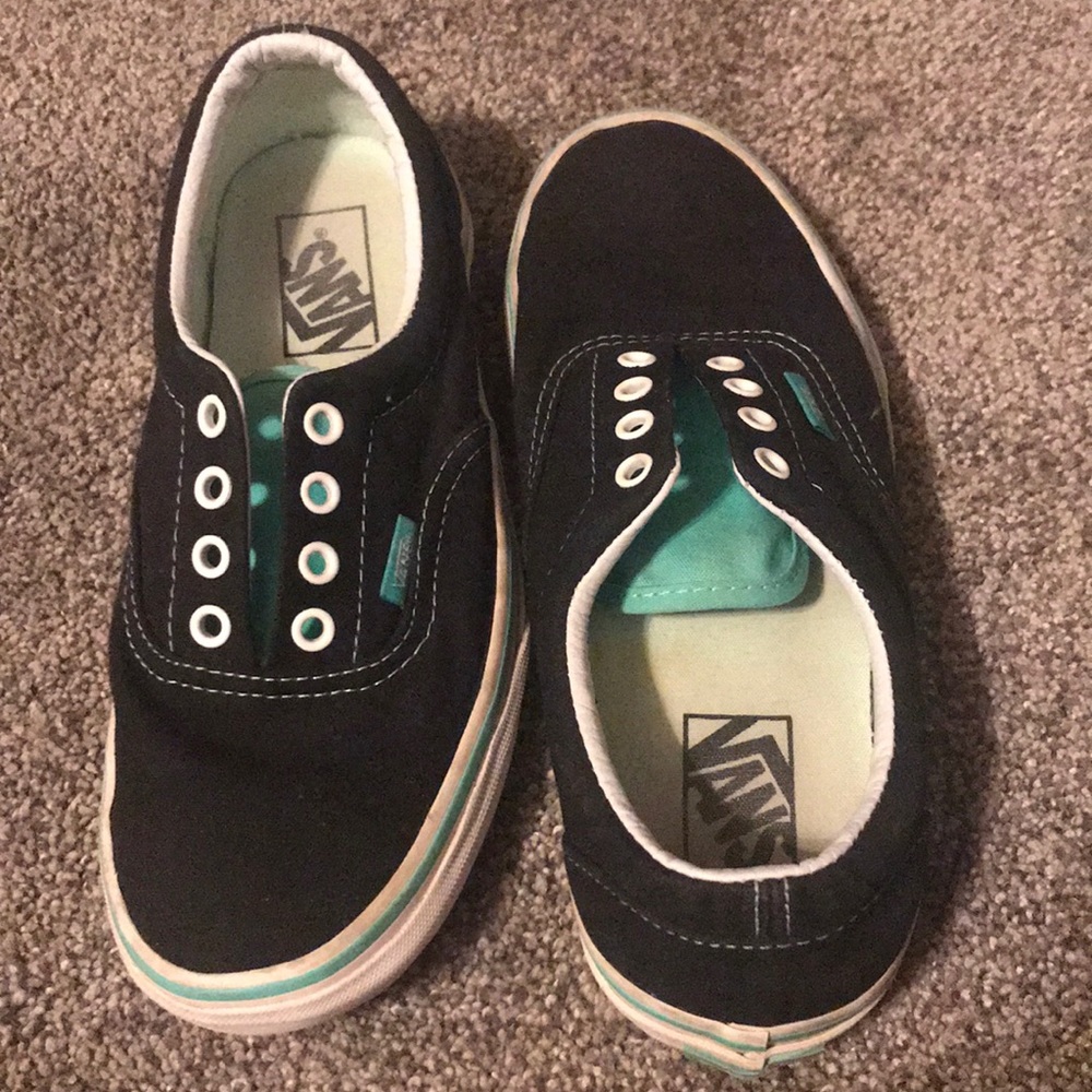 Black/blue vans